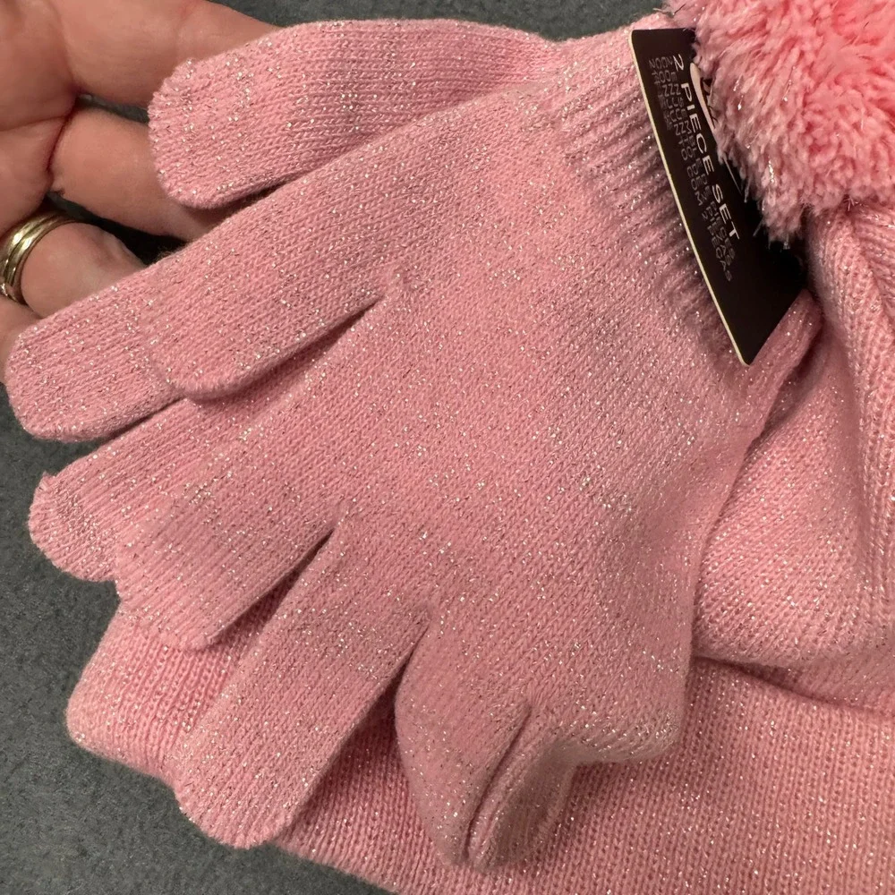 Nike Beanie and Gloves‎ Girls Youth Pink Sparkle Winter Hat Set One Size NEW